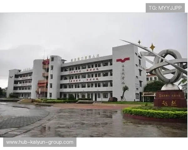 广西东兴中学事故引热议，官方调查引关注，东兴市东兴中学